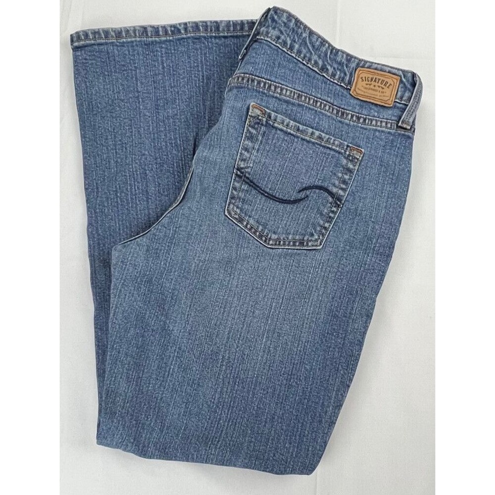 Levis Signature Womens Light Wash Mid Rise Bootcut Denim Blue Jeans Size 14M